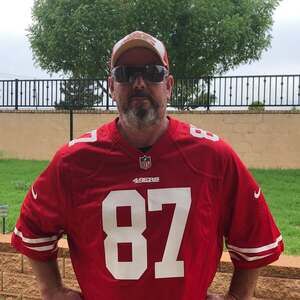 Meet your Posher, Chuck